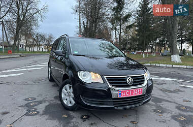 Мінівен Volkswagen Touran 2008 в Вінниці