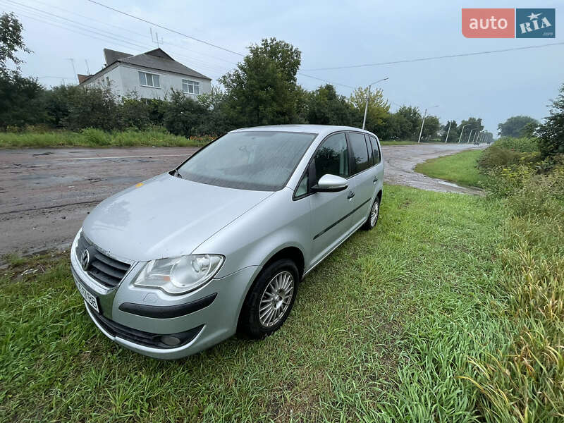 Мінівен Volkswagen Touran 2009 в Андрушівці фото 3 Мінівен Volkswagen Touran 2009 в Андрушівці