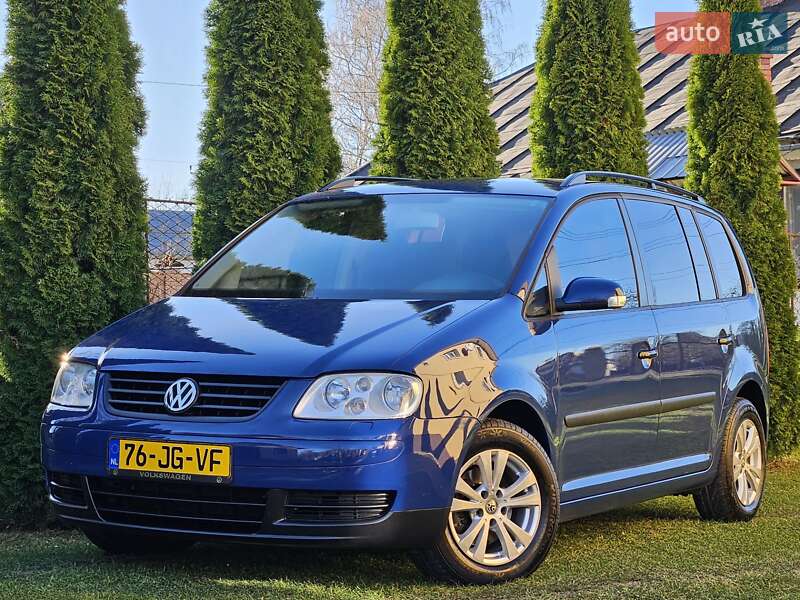 Минивэн Volkswagen Touran 2004 в Дрогобыче