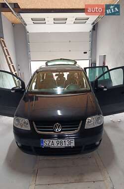 Мінівен Volkswagen Touran 2006 в Миколаєві