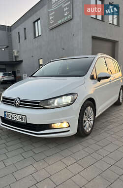 Микровэн Volkswagen Touran 2015 в Виноградове