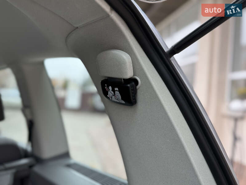 Минивэн Volkswagen Touran 2008 в Черкассах фото 24 Минивэн Volkswagen Touran 2008 в Черкассах