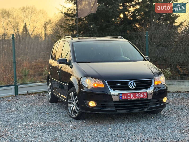 Минивэн Volkswagen Touran 2008 в Дрогобыче