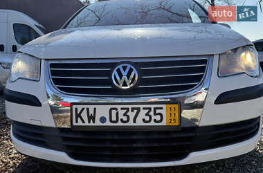 Минивэн Volkswagen Touran 2008 в Виннице