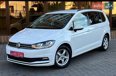 Микровэн Volkswagen Touran 2020 в Тернополе