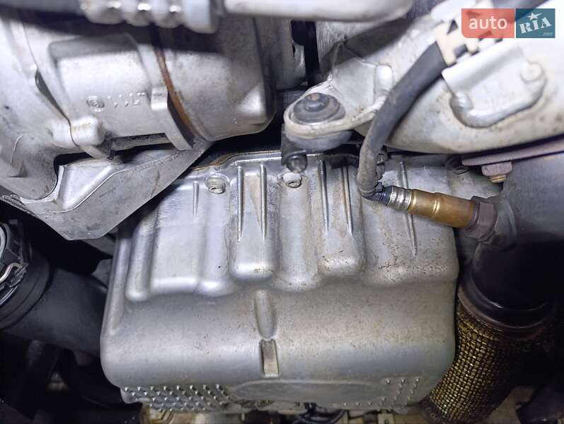 Минивэн Volkswagen Touran 2013 в Киеве фото 47 Минивэн Volkswagen Touran 2013 в Киеве