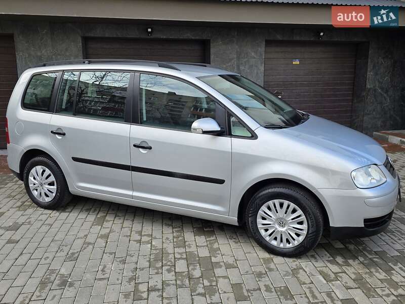 Минивэн Volkswagen Touran 2005 в Тернополе