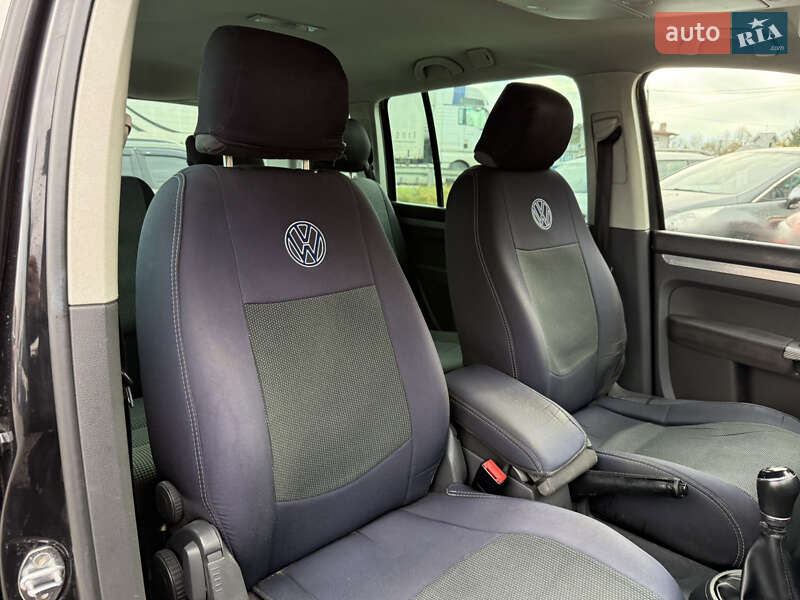 Минивэн Volkswagen Touran 2006 в Стрые фото 26 Минивэн Volkswagen Touran 2006 в Стрые