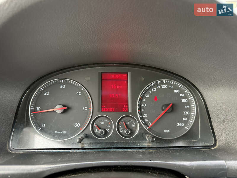 Минивэн Volkswagen Touran 2006 в Стрые фото 42 Минивэн Volkswagen Touran 2006 в Стрые