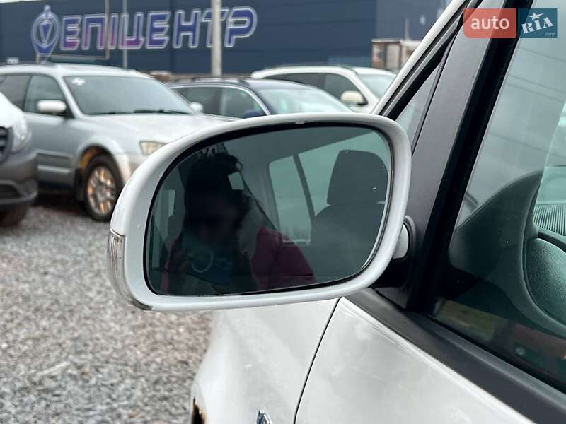 Минивэн Volkswagen Touran 2009 в Львове