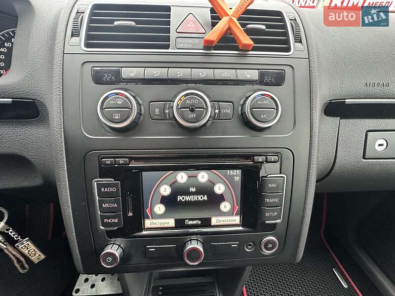 Минивэн Volkswagen Touran 2013 в Киеве