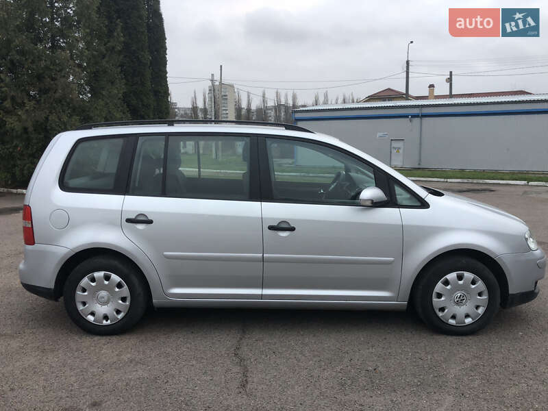 Минивэн Volkswagen Touran 2005 в Ровно фото 8 Минивэн Volkswagen Touran 2005 в Ровно