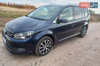 Мінівен Volkswagen Touran 2012 в Луцьку