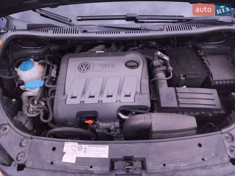 Минивэн Volkswagen Touran 2012 в Луцке фото 11 Минивэн Volkswagen Touran 2012 в Луцке
