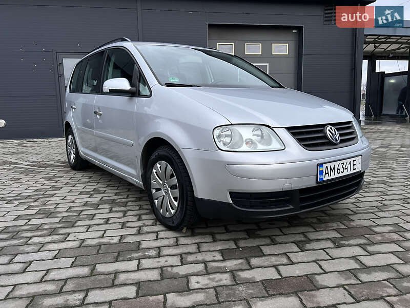 Минивэн Volkswagen Touran 2005 в Малине фото 7 Минивэн Volkswagen Touran 2005 в Малине