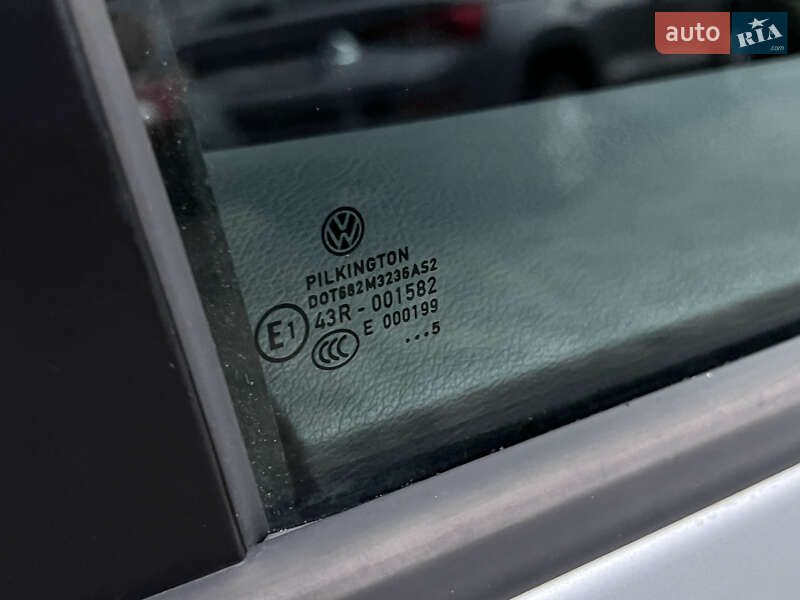 Минивэн Volkswagen Touran 2005 в Малине фото 62 Минивэн Volkswagen Touran 2005 в Малине