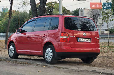 Мінівен Volkswagen Touran 2004 в Дніпрі