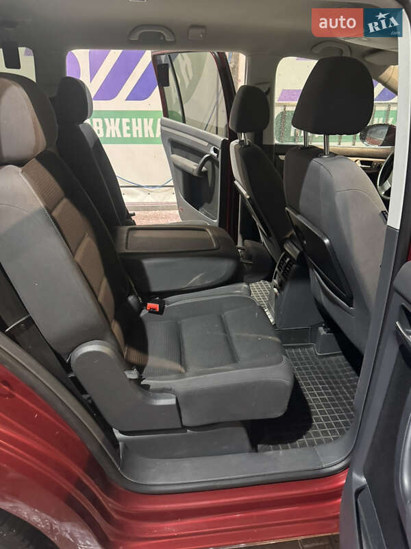 Минивэн Volkswagen Touran 2009 в Тернополе