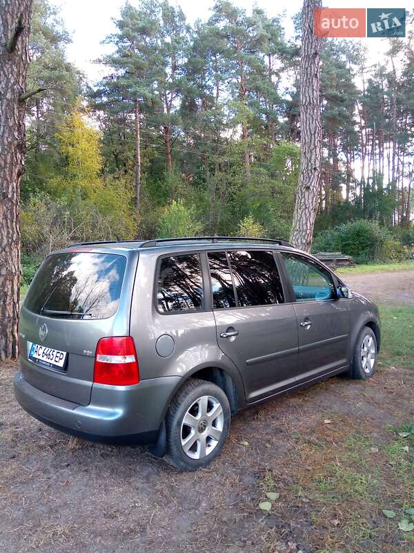 Volkswagen Touran 2006