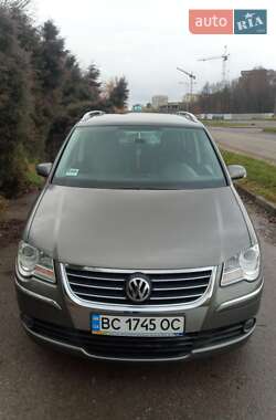 Минивэн Volkswagen Touran 2007 в Львове