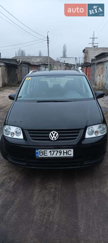 Volkswagen Touran 2004