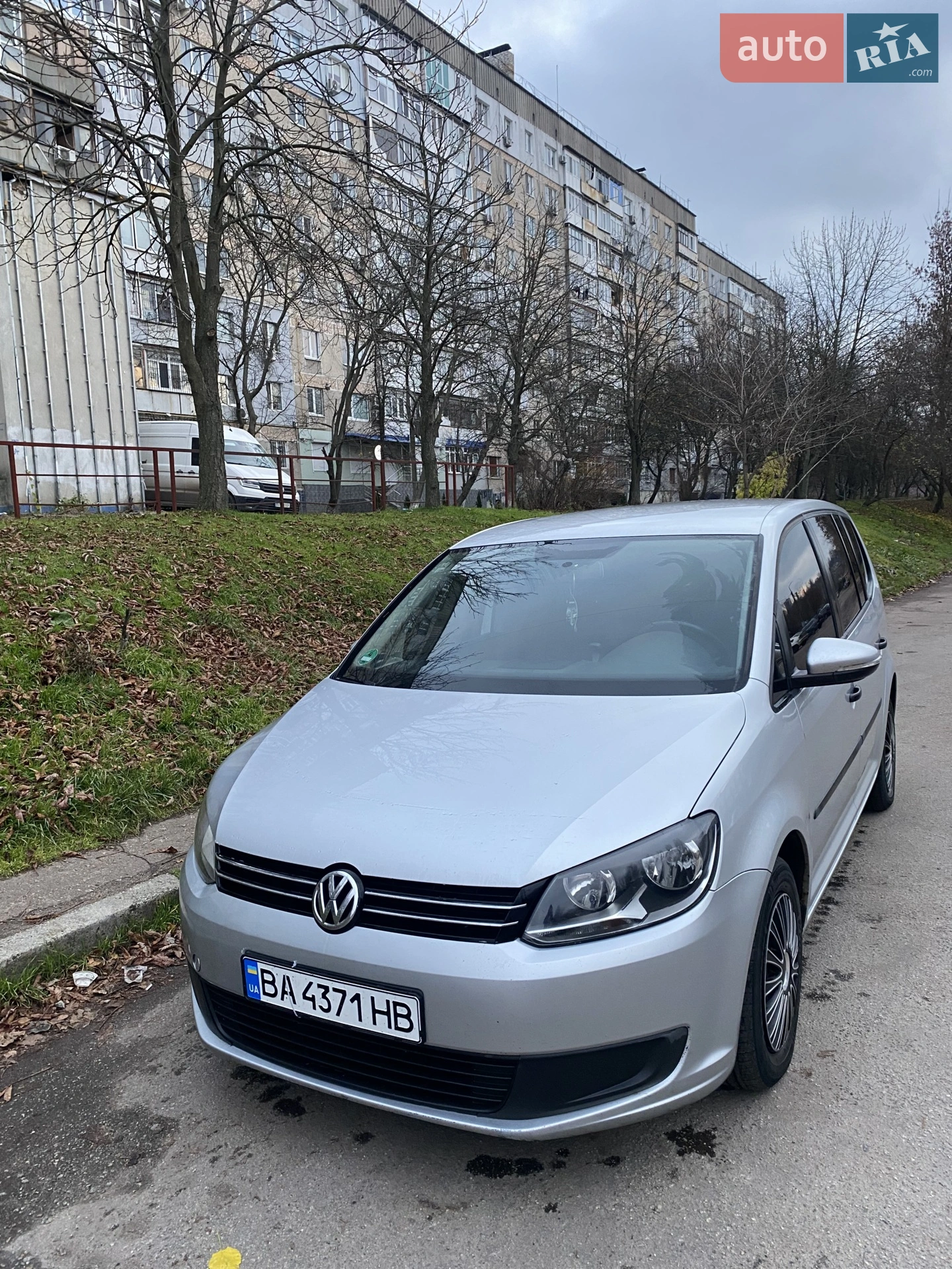 Volkswagen Touran 2011р