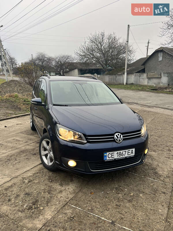 Volkswagen Touran 2013