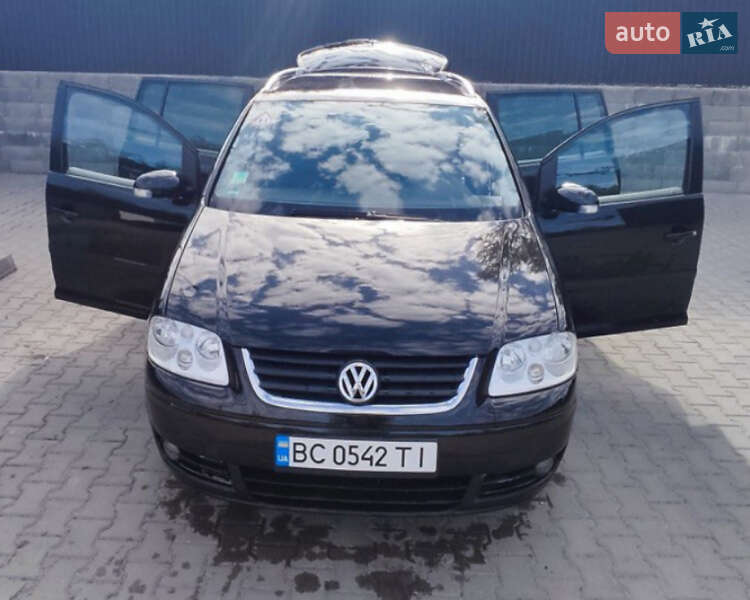 Volkswagen Touran 2003