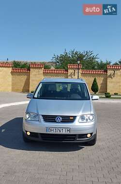 Мінівен Volkswagen Touran 2006 в Ізмаїлі