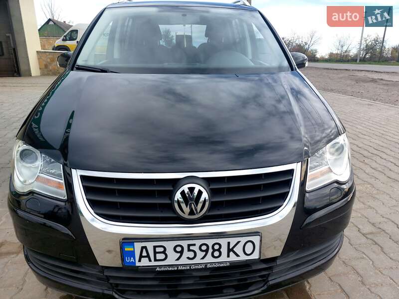 Мінівен Volkswagen Touran 2007 в Чернівцях фото 2 Мінівен Volkswagen Touran 2007 в Чернівцях