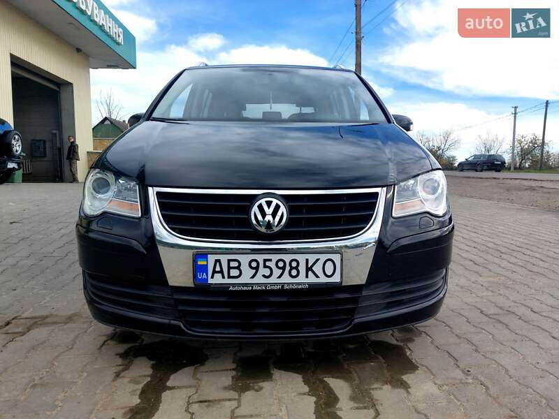 Мінівен Volkswagen Touran 2007 в Чернівцях фото 4 Мінівен Volkswagen Touran 2007 в Чернівцях