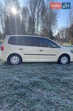 Мінівен Volkswagen Touran 2013 в Старокостянтинові