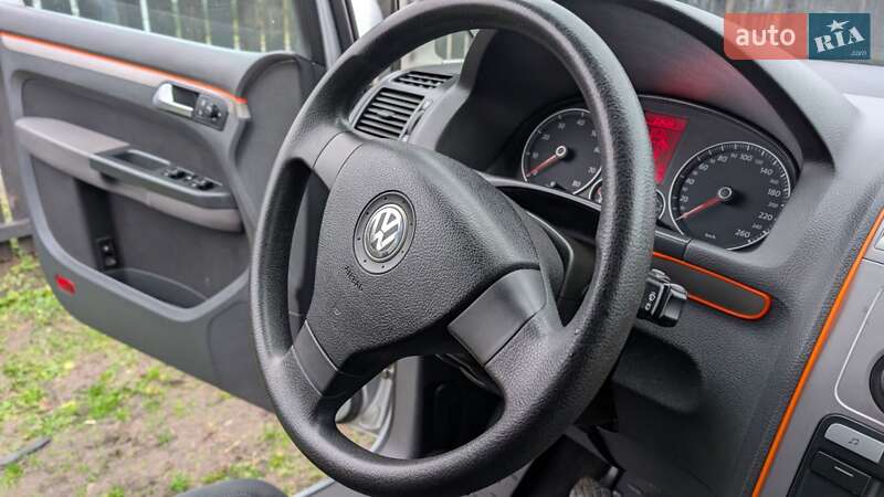 Минивэн Volkswagen Touran 2007 в Шепетовке фото 14 Минивэн Volkswagen Touran 2007 в Шепетовке