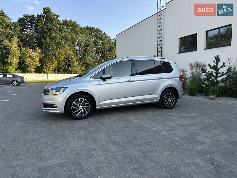 Микровэн Volkswagen Touran 2020 в Луцке