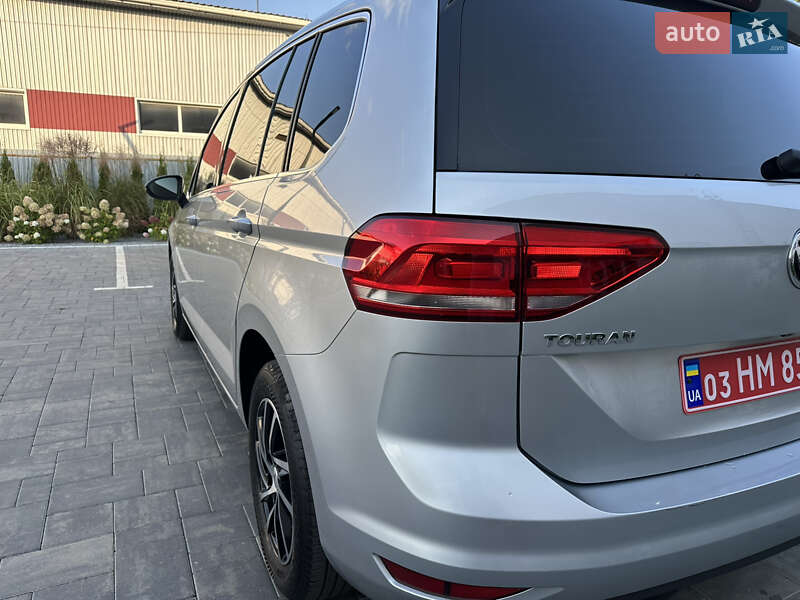 Микровэн Volkswagen Touran 2020 в Луцке