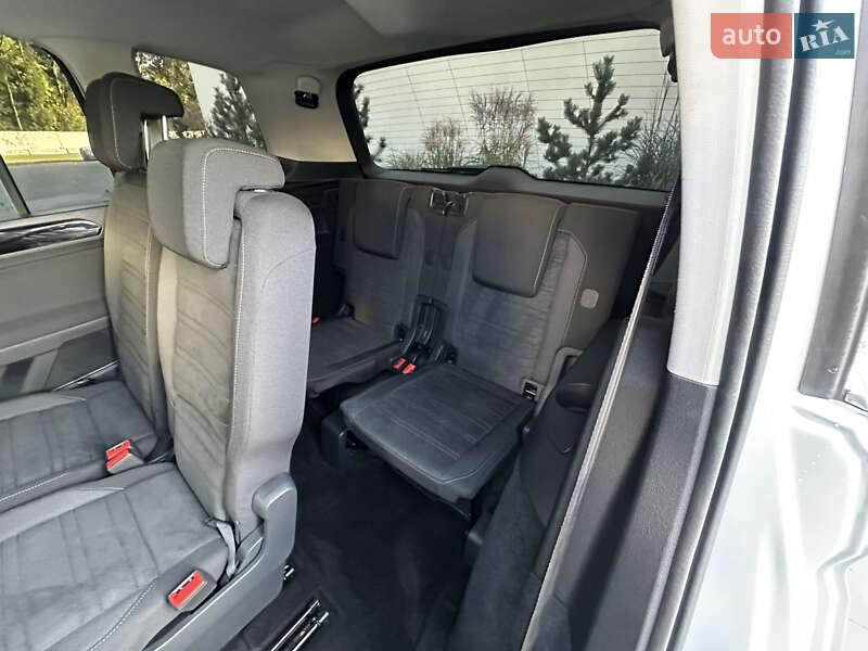 Микровэн Volkswagen Touran 2020 в Луцке