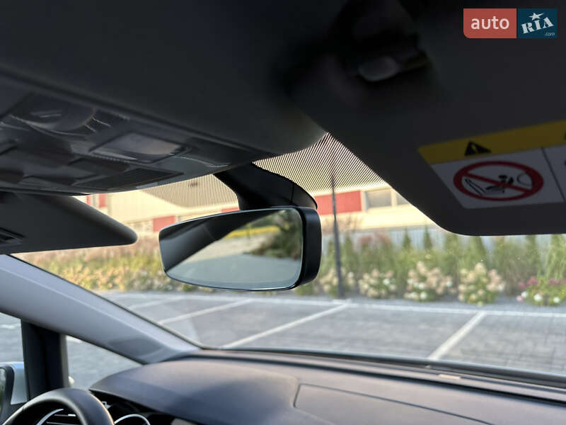 Микровэн Volkswagen Touran 2020 в Луцке