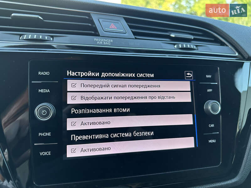 Микровэн Volkswagen Touran 2020 в Луцке