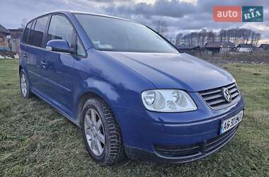 Мінівен Volkswagen Touran 2005 в Шацьку