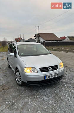 Минивэн Volkswagen Touran 2003 в Киеве