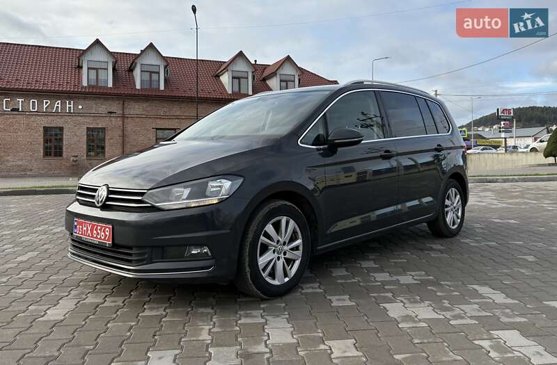 Volkswagen Touran 2019
