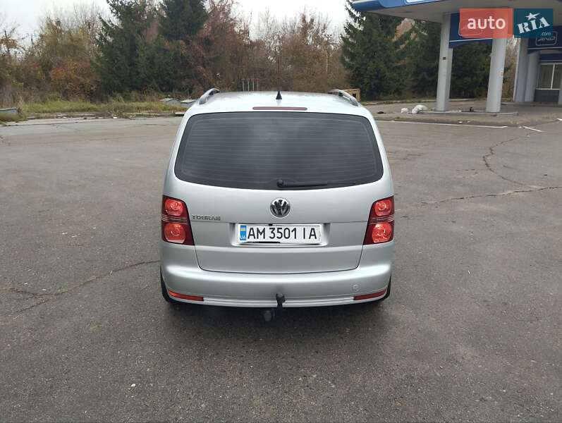 Минивэн Volkswagen Touran 2007 в Бердичеве