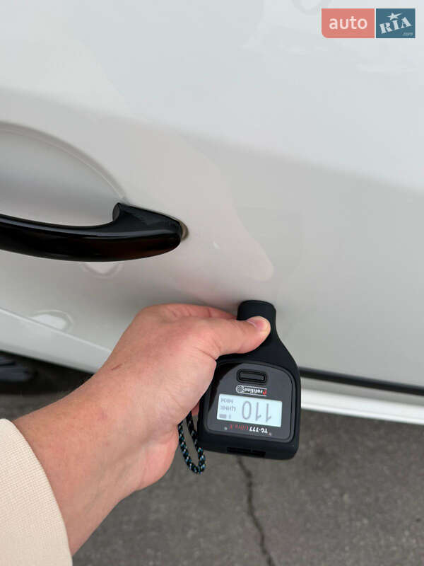 Минивэн Volkswagen Touran 2008 в Виннице