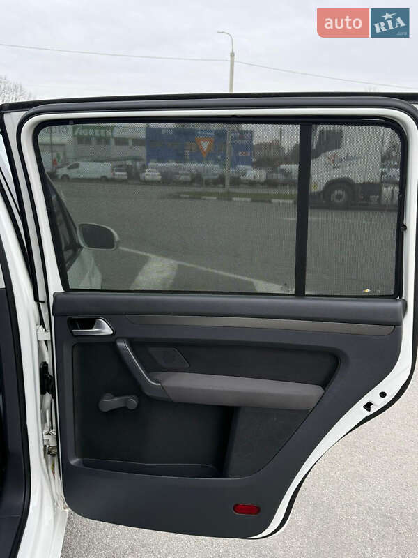 Минивэн Volkswagen Touran 2008 в Виннице