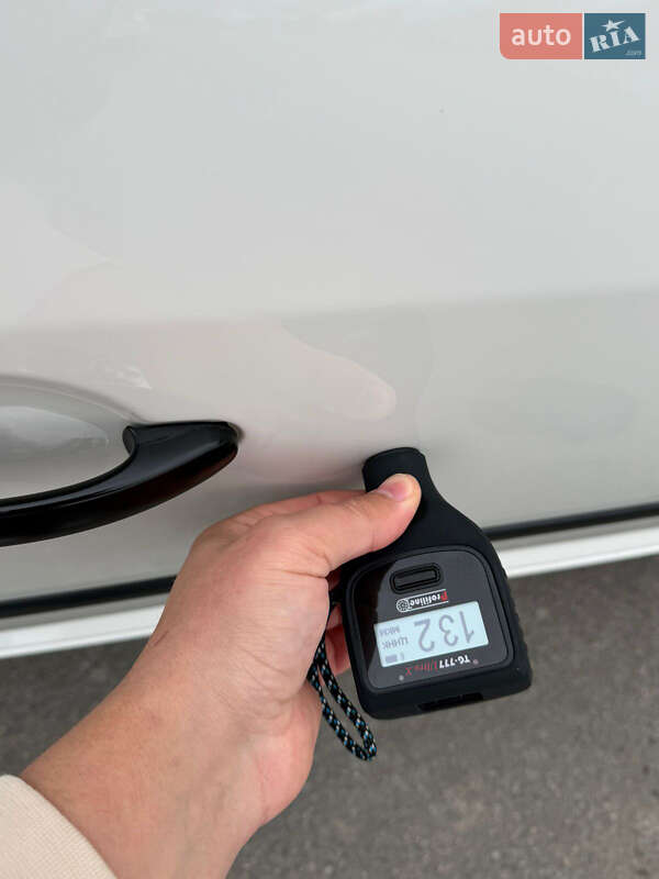 Минивэн Volkswagen Touran 2008 в Виннице