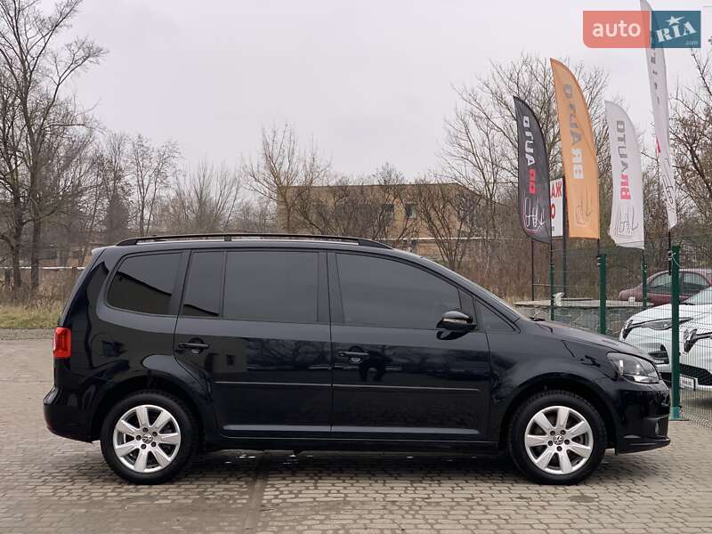 Мінівен Volkswagen Touran 2011 в Бердичеві