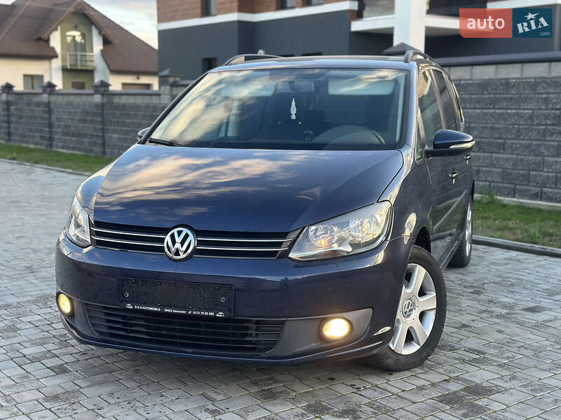 Минивэн Volkswagen Touran 2014 в Ровно