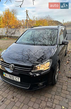 Мінівен Volkswagen Touran 2011 в Василькові