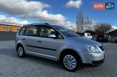Мінівен Volkswagen Touran 2004 в Нововолинську