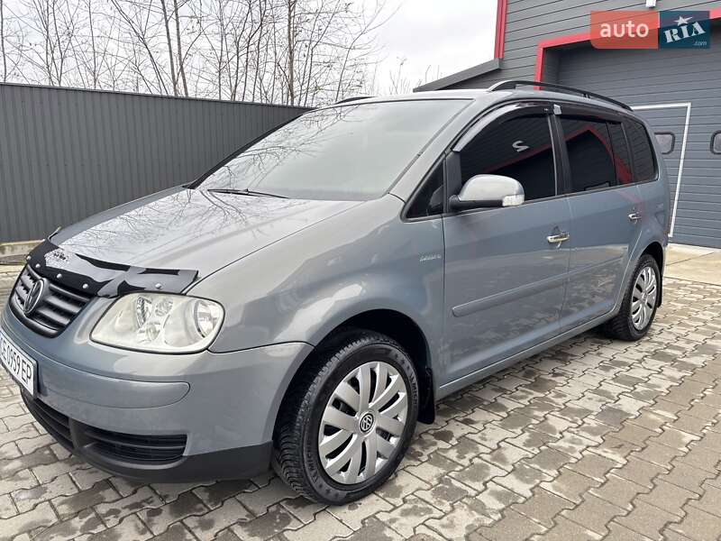 Минивэн Volkswagen Touran 2004 в Черновцах фото 9 Минивэн Volkswagen Touran 2004 в Черновцах